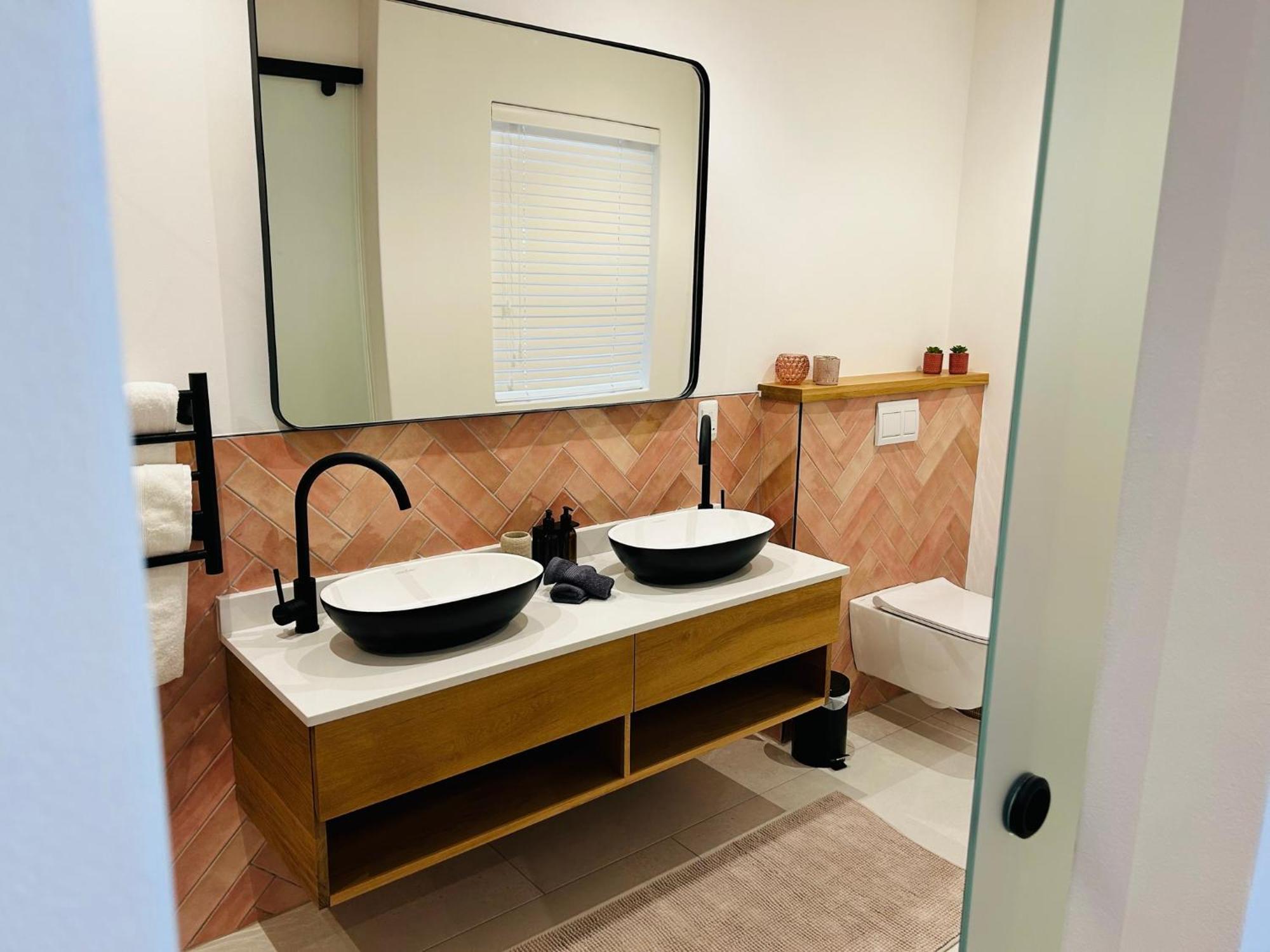 Mirabelle Guesthouse Franschhoek Bagian luar foto